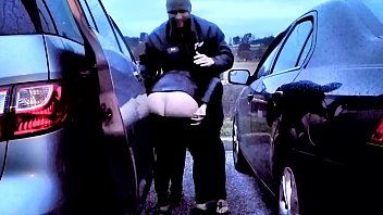 Reproducir Clip de Xvideos en publicación con una prostituta bien follada en su coño ancho y grande