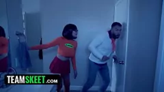 Play Skinny Velma & Fred's Spooky Sexcapade: A Shaved Pussy Mystery Solved